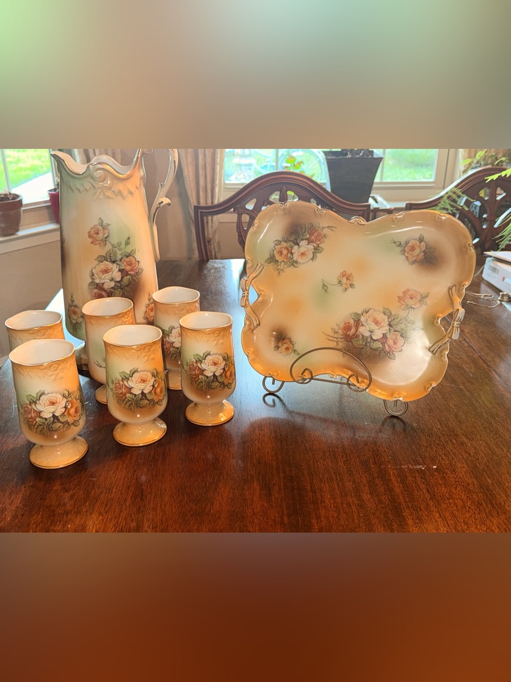 Floral Ceramic Beverage Set in Cream and Gold